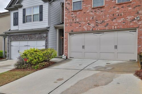 3464 Sardis Bend Dr, Buford, GA 30519-6027