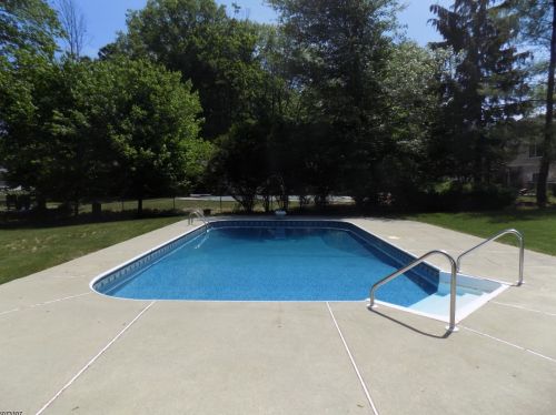 30 Lake Shore Dr, Dover NJ  07803-2936 exterior