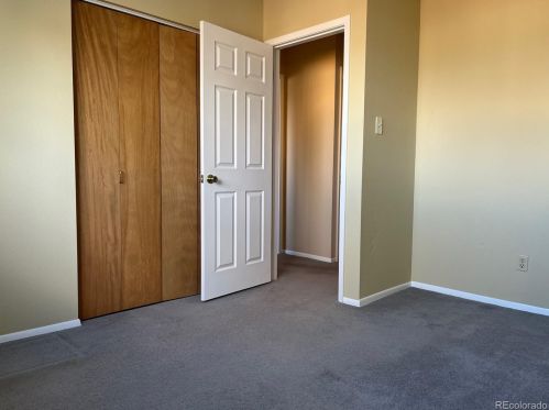 7721 Easter Pl, Englewood CO 80112-1735 exterior