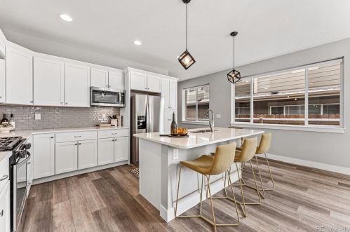 925 Raleigh St, Denver CO  80204-2955 exterior