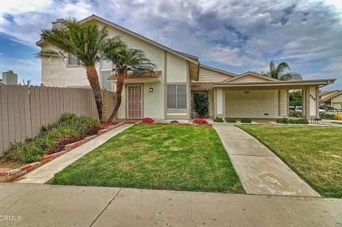 112 Salas Ct, Santa Paula, CA 93060-2450