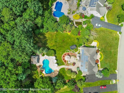 13 Emma Ln, Jackson Twp, NJ 08527-4571