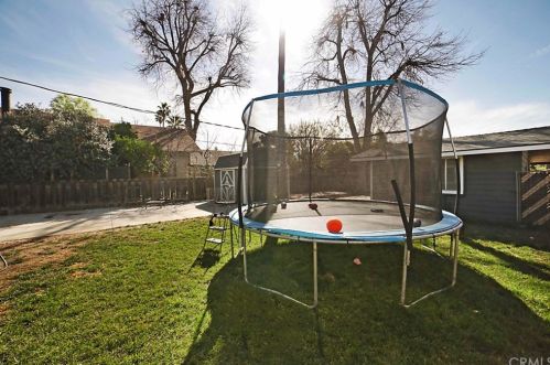 4292 Rubidoux Ave, Riverside CA 92506-1713 exterior