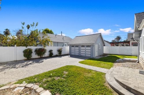 3508 Locust St, Riverside CA  92501-2637 exterior