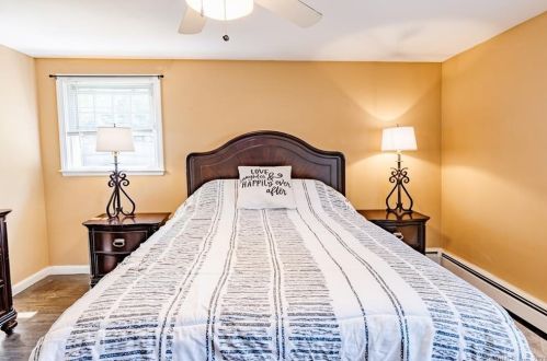201 Fairlawn Dr, Torrington CT  06790-5809 exterior