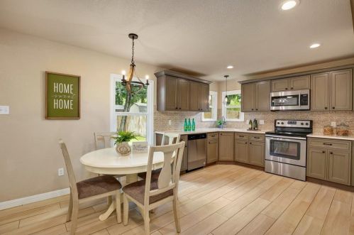 5425 Fursman Ave, Fort Worth TX  76114-4507 exterior
