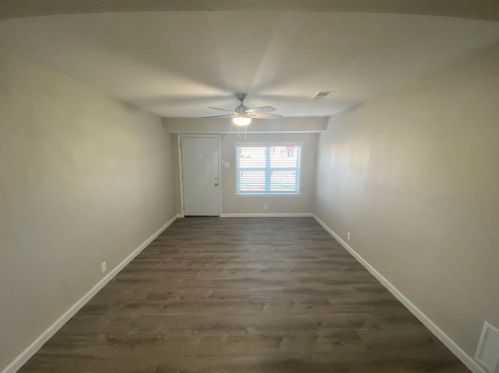 2105 1st St, Garland TX  75040-4164 exterior