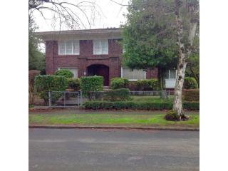 5310 Rodney Ave, Portland, OR 97211-2640