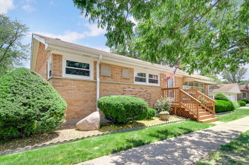 1159 183rd St, Homewood, IL 60430-3507