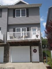 8002 Kaustin Dr, Morgantown, WV 26501-7210