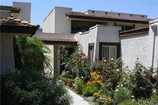 9874 Pacifico Way, Cypress, CA 90630-3229