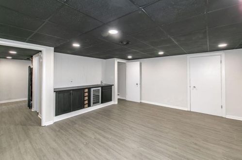 3007 Dogwood Dr, Atlanta GA  30344-3905 exterior