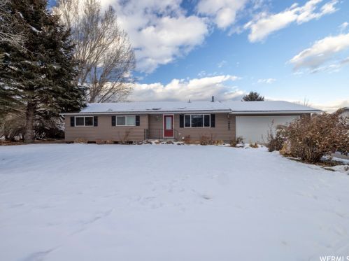 2222 800, Vernal, UT 84078-4027