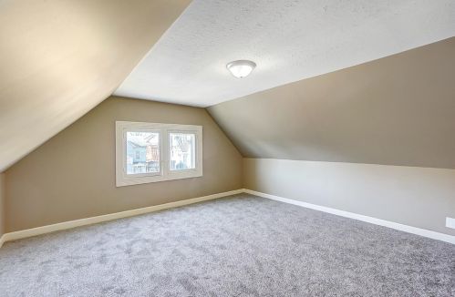 1038 Academy Ave, Cincinnati OH  45205-1643 exterior