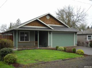 2035 17 Ave, Albany OR  97321-1850 exterior