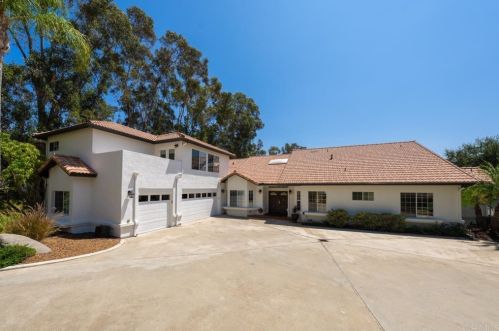 2501 Dehesa Rd, El Cajon, CA 92019-2731