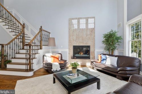 199 Snowden Ln, Princeton NJ 08540-3629 exterior