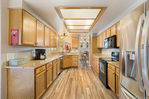 11992 56th Cir, Arvada CO  80002-1410 exterior