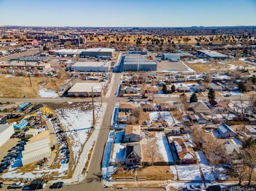 3894 Cook St, Denver CO  80205-3740 exterior