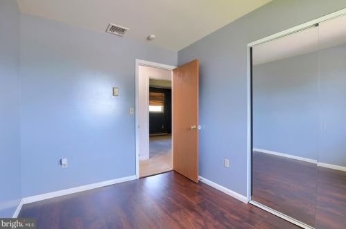 3077 Todd Ln, Lancaster PA  17601-1350 exterior