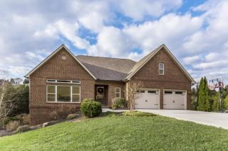 1835 Ally Ln, Pigeon Forge, TN 37876-2491