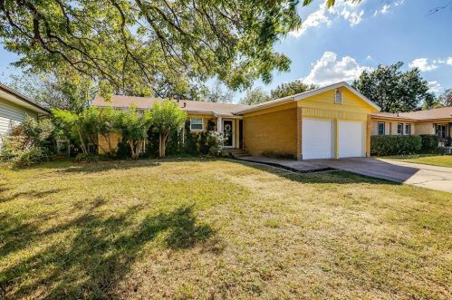 2917 Morrell St, Fort Worth TX  76133-1526 exterior