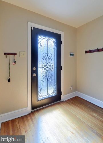 420 Tioga St, York, PA 17404-2625