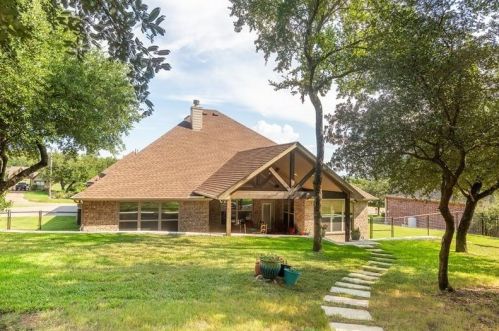 3608 De Cordova Ranch Rd, Granbury TX 76049-6262 exterior