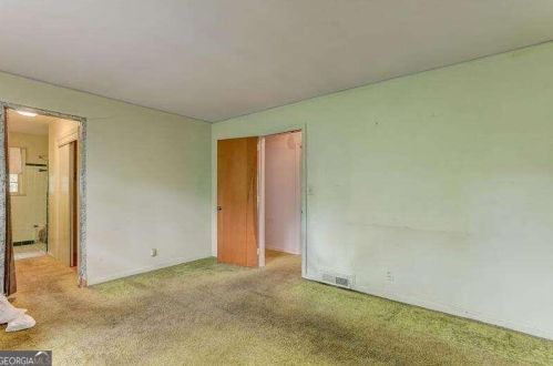 4132 Haverhill Dr, Atlanta GA  30342-3818 exterior