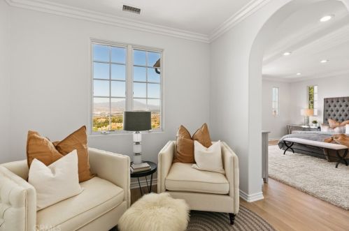 16 Dreamlight, Irvine CA  92603-4258 exterior