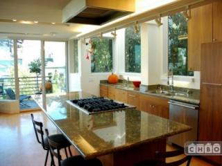 313 Eureka St, San Francisco CA  94114-2712 exterior