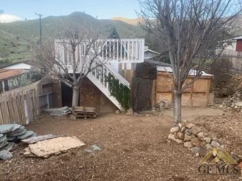 101 Aspen Dr, Bodfish, CA 93205-9616