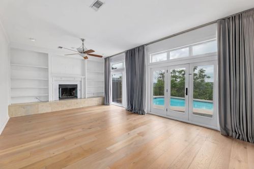 4200 Cat Mtn Dr, Austin TX  78731-3503 exterior