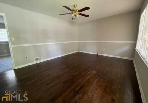 2895 Middleburg Dr, Atlanta, GA 30349-4173