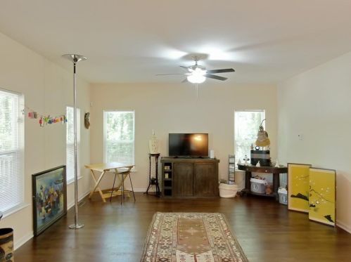 2650 Burton Rd, Atlanta GA  30311-1224 exterior