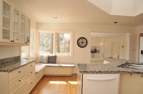 2475 Circlewood Rd, Atlanta GA  30345-1949 exterior