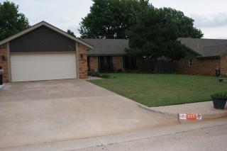 337 Carlsbad Ct, Yukon, OK 73099-5703