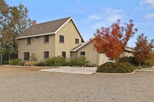 4001 Ellenwood Rd, Valley Home, CA 95361-8437