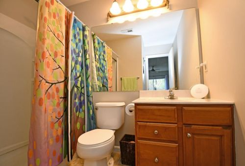 7219 English Dr, Cincinnati OH  45244-3150 exterior