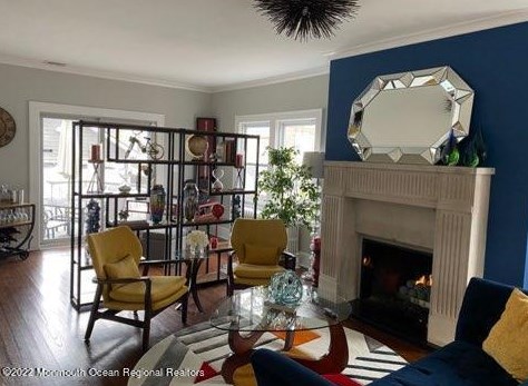 1607 3rd Ave, Tinton Falls NJ 07712-5721 exterior