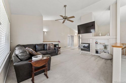 4712 Danube Cir, Aurora CO  80015-4958 exterior