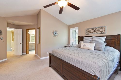 13615 Garrett Ave, Saint Paul MN  55124-7647 exterior