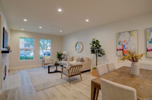 324 Quail Rdg, Irvine CA  92603-4240 exterior