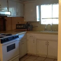 3735 Linda Vista St, Visalia, CA 93277-7931