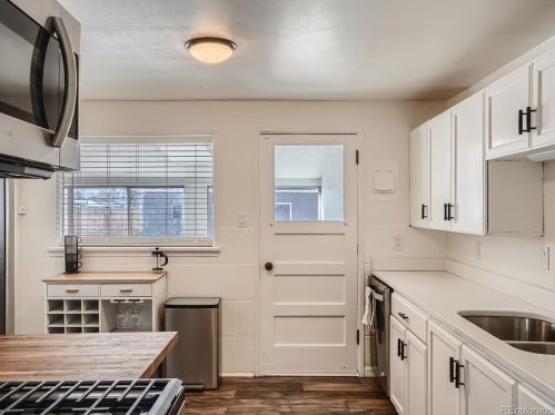 705 Hanover St, Denver CO  80010-3946 exterior