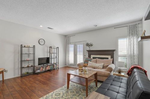 2312 Kenley St, Fort Worth TX  76107-4938 exterior