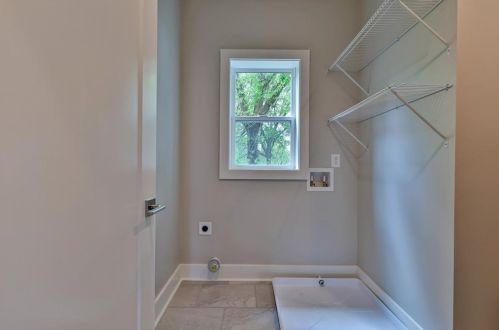 357 Haas Ave, Atlanta GA  30316-1672 exterior