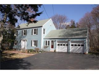 41 Brookhills Rd, Branford, CT 06405-2841