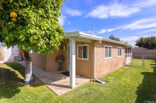 6605 Dorinda Dr, Riverside CA  92503-1110 exterior