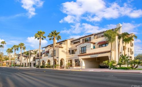 1520 El Camino Real, San Clemente CA  92672-5956 exterior